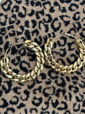 Gold Chain-Link Hoop Earrings - Women Jewelry